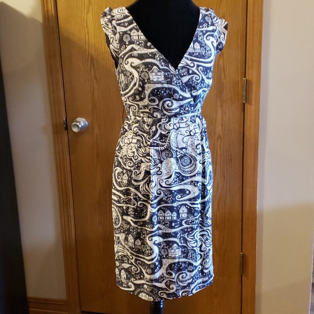 Moulinette Soeurs black white deep v midi dress lined deer pattern 🦌